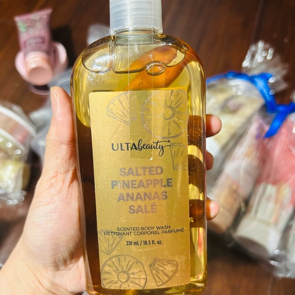 Lot Of 5 Best Seller Ulta Beauty Scented Body Wash 10.5oz -310ml🎁 - Picture 2 of 7